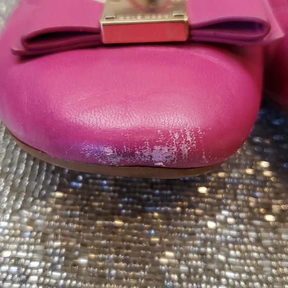 SOLD!! COLE HAAN Fuschia Leather Flats - Size 8M - Picture 3 of 8